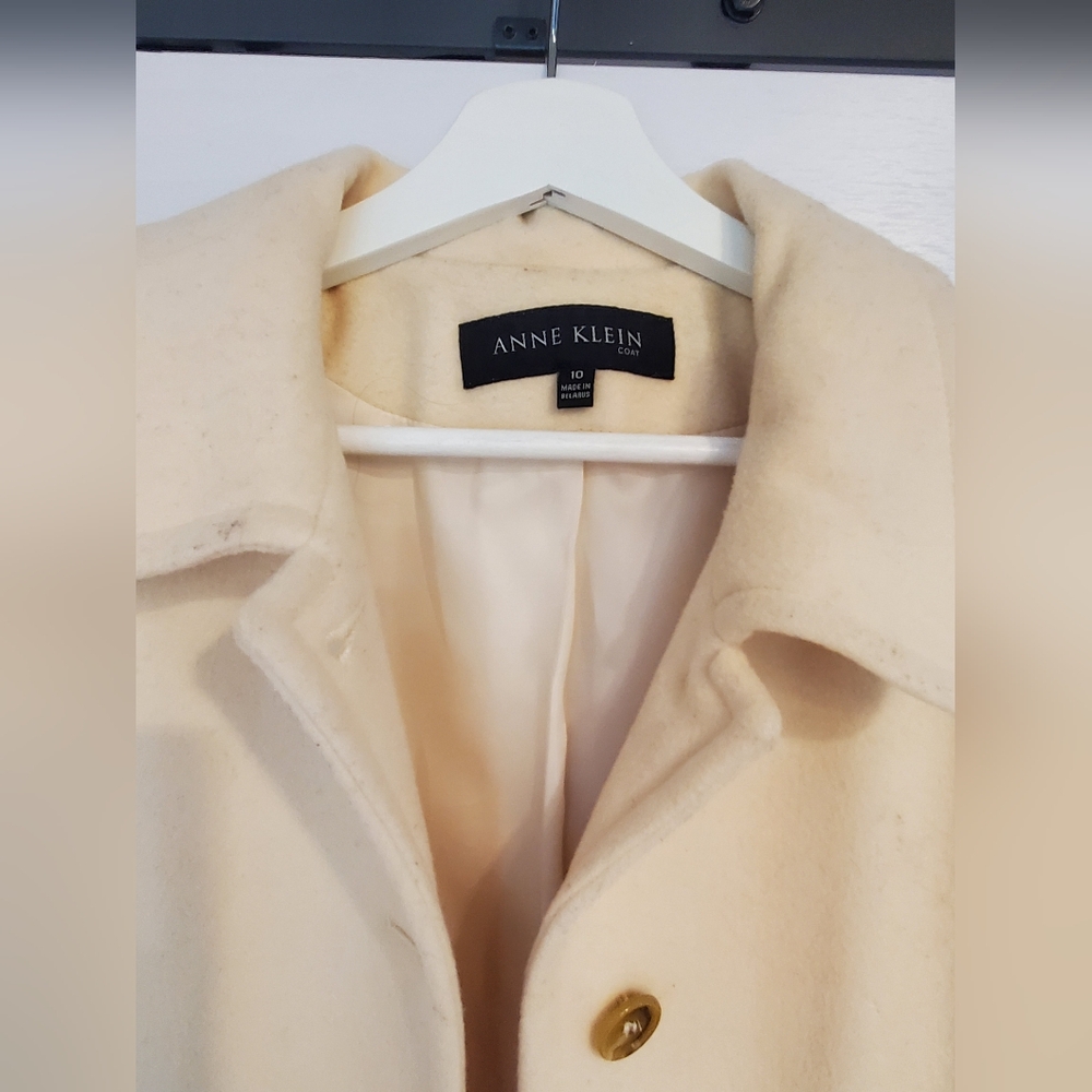 Anne Klein Ivory Coat with Gold Accent - Picture 3 of 9